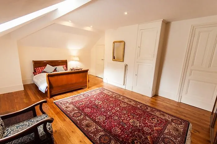 Chateau De La Lanette Salechan Guest house